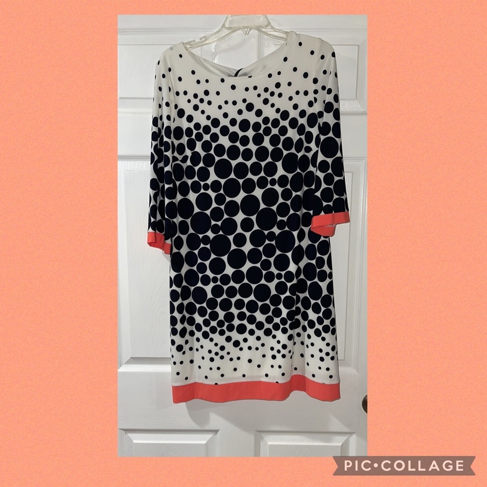 Knee length cocktail dress - Make an offer. Need gone